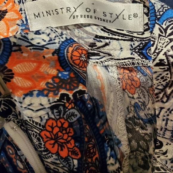 Patterned pants - Picture 3 of 3